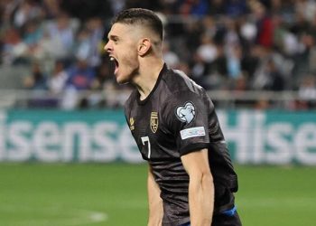 Rashica durdurulamıyor! Kosova ile coştu